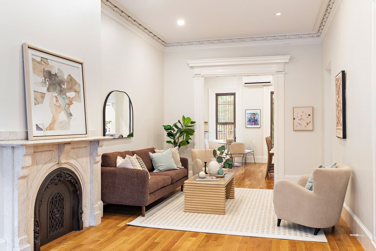 98 W Springfield Street #1 Boston — Photo 4 of 17