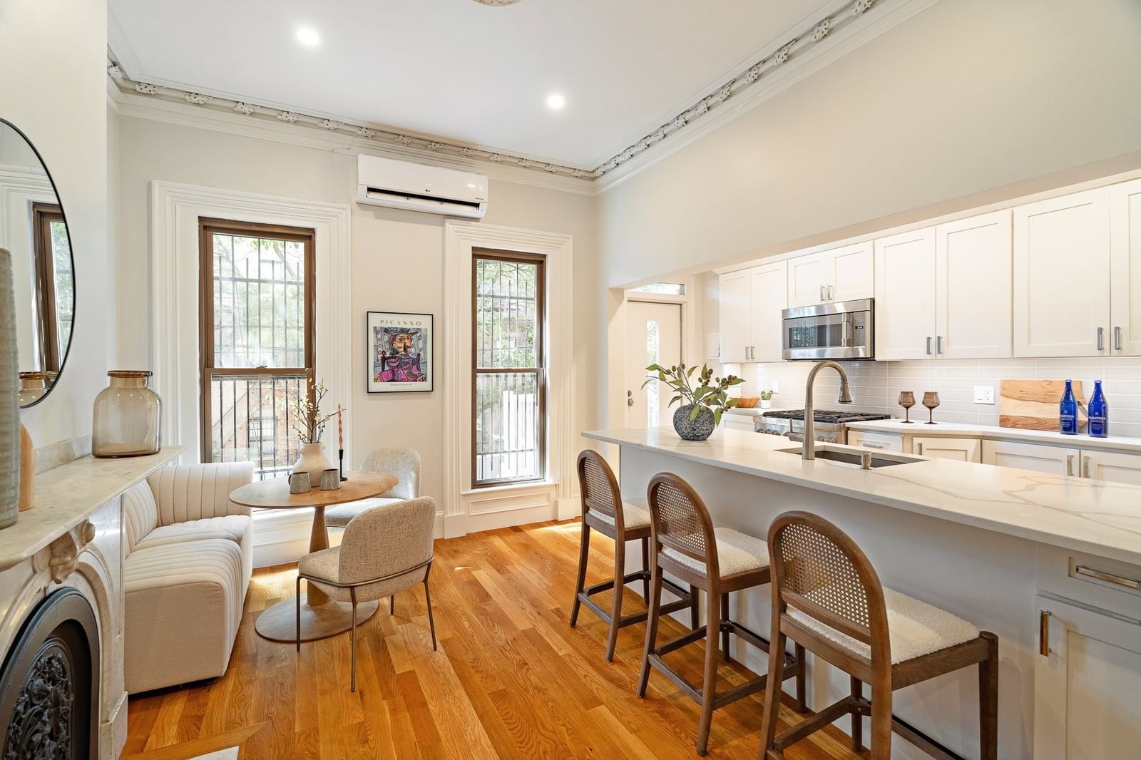98 W Springfield Street #1 Boston — Photo 5 of 17