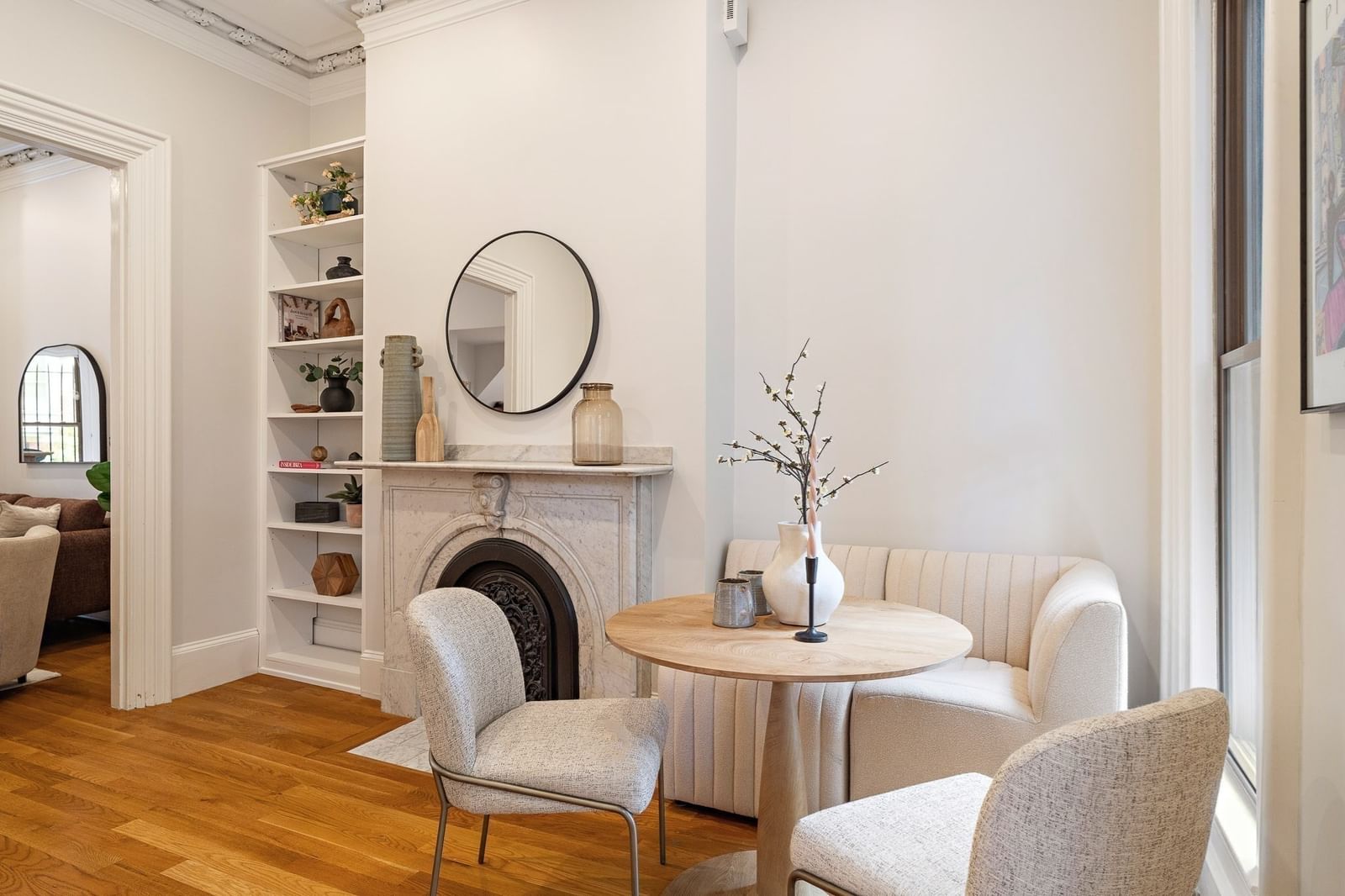98 W Springfield Street #1 Boston — Photo 9 of 17