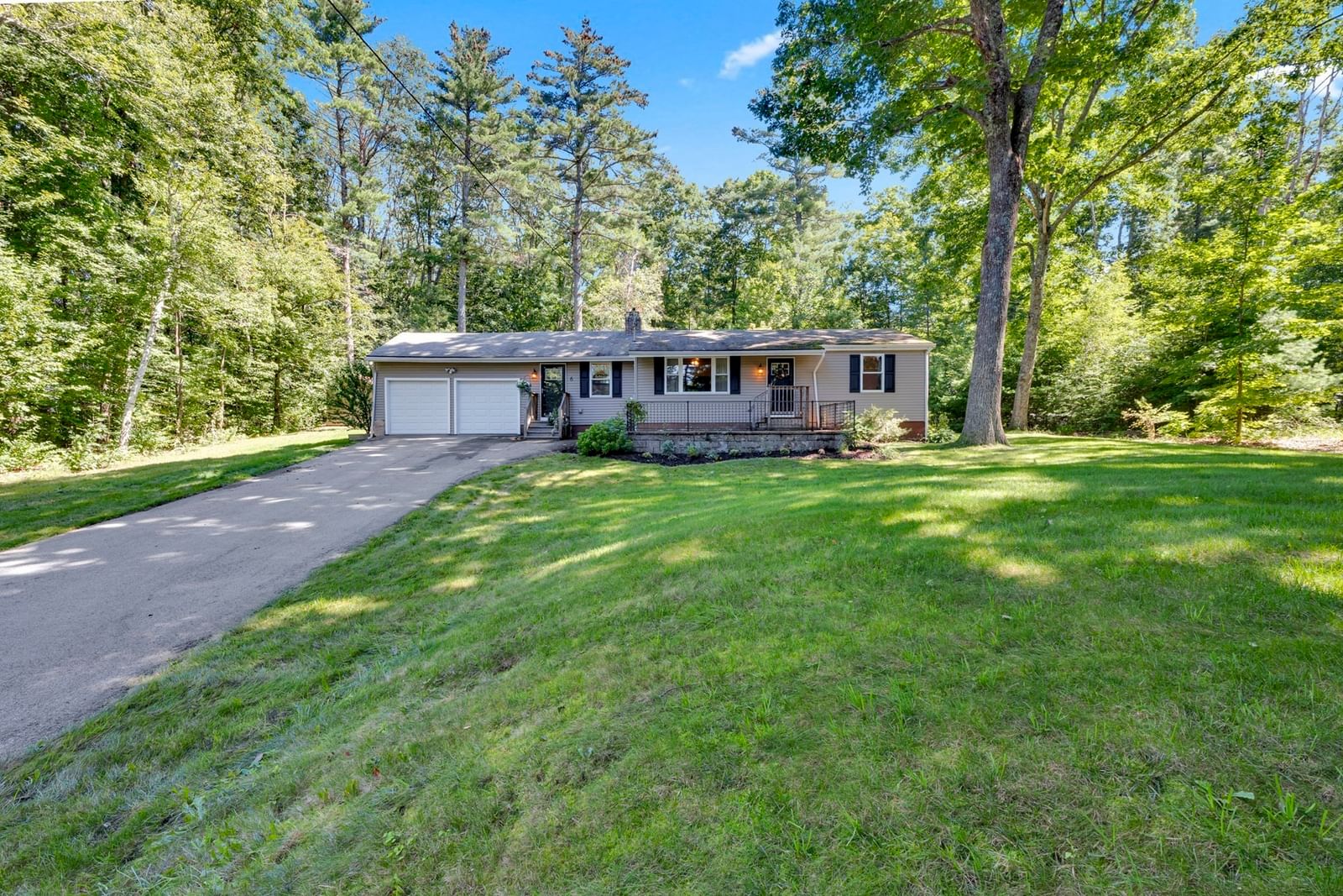 6 Barrett Rd North Brookfield — Photo 1 of 30