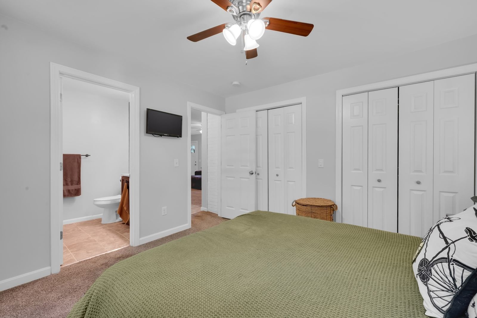 6 Barrett Rd North Brookfield — Photo 10 of 30