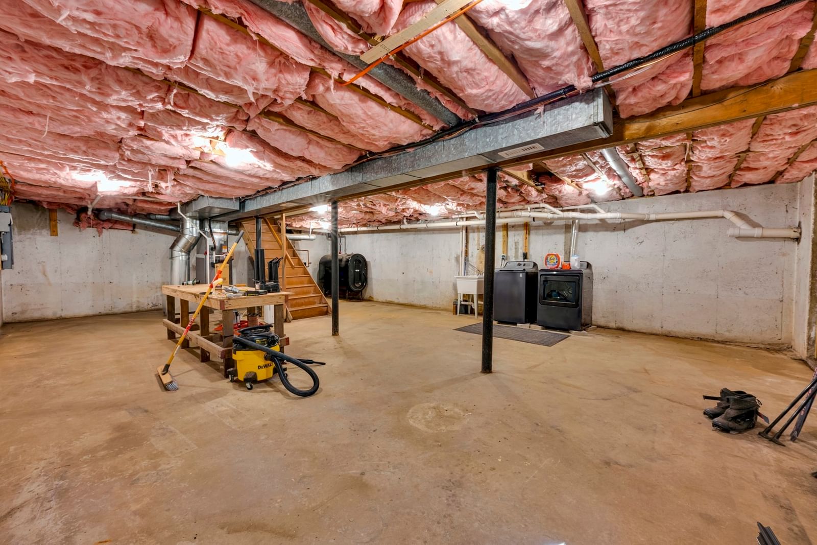 6 Barrett Rd North Brookfield — Photo 17 of 30