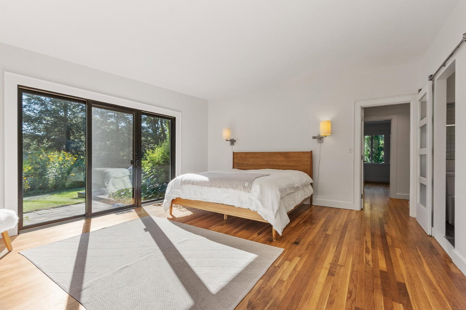 240 Concord Rd Lincoln — Photo 11 of 42