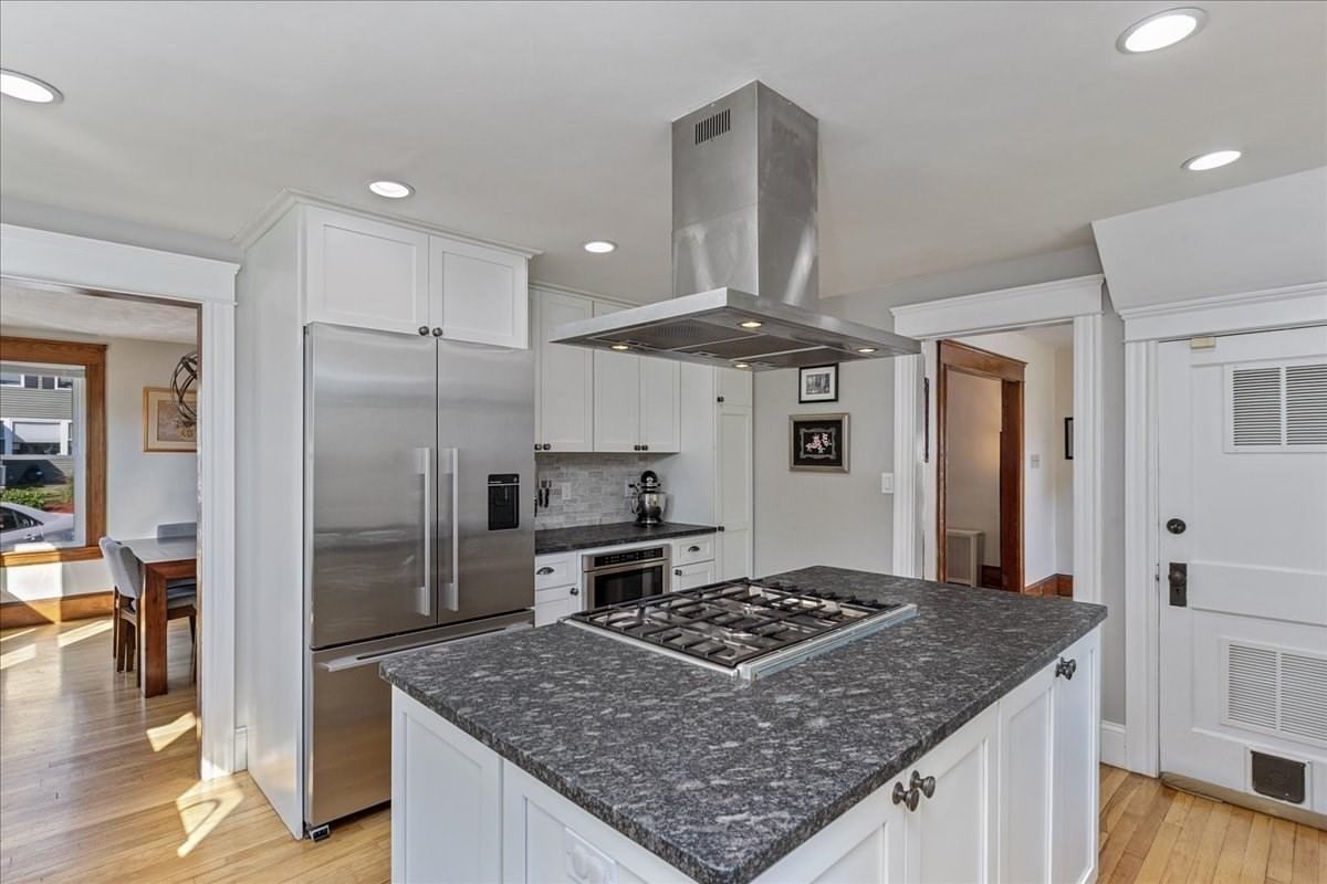63 Billerica Rd Chelmsford — Photo 14 of 39