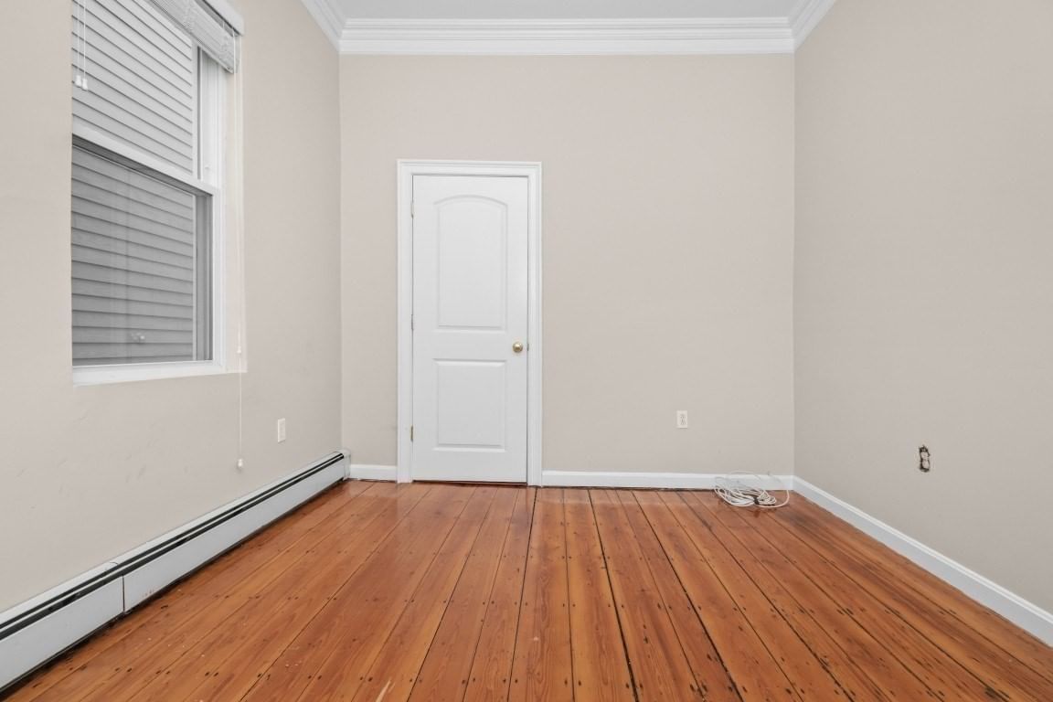 421 E 3rd St #1 Boston — Photo 15 of 27