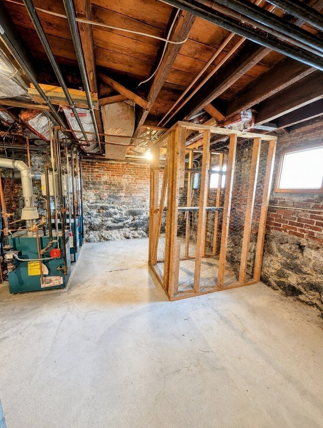 421 E 3rd St #1 Boston — Photo 19 of 27