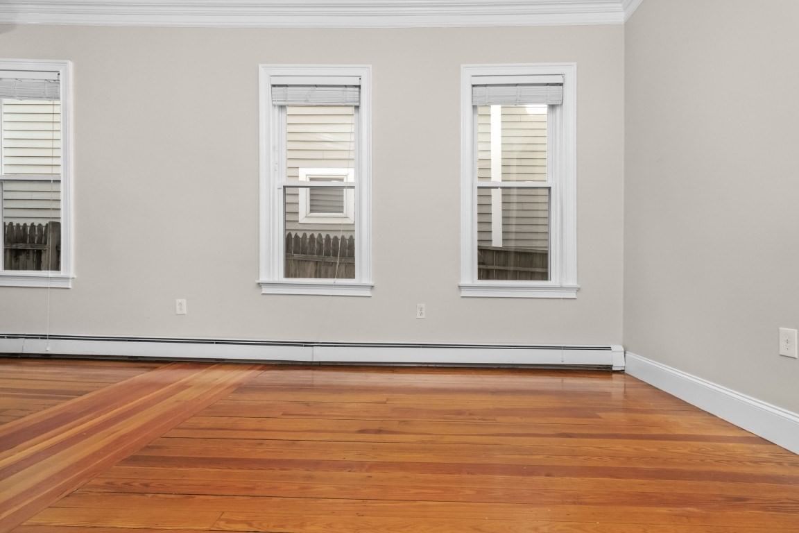 421 E 3rd St #1 Boston — Photo 2 of 27