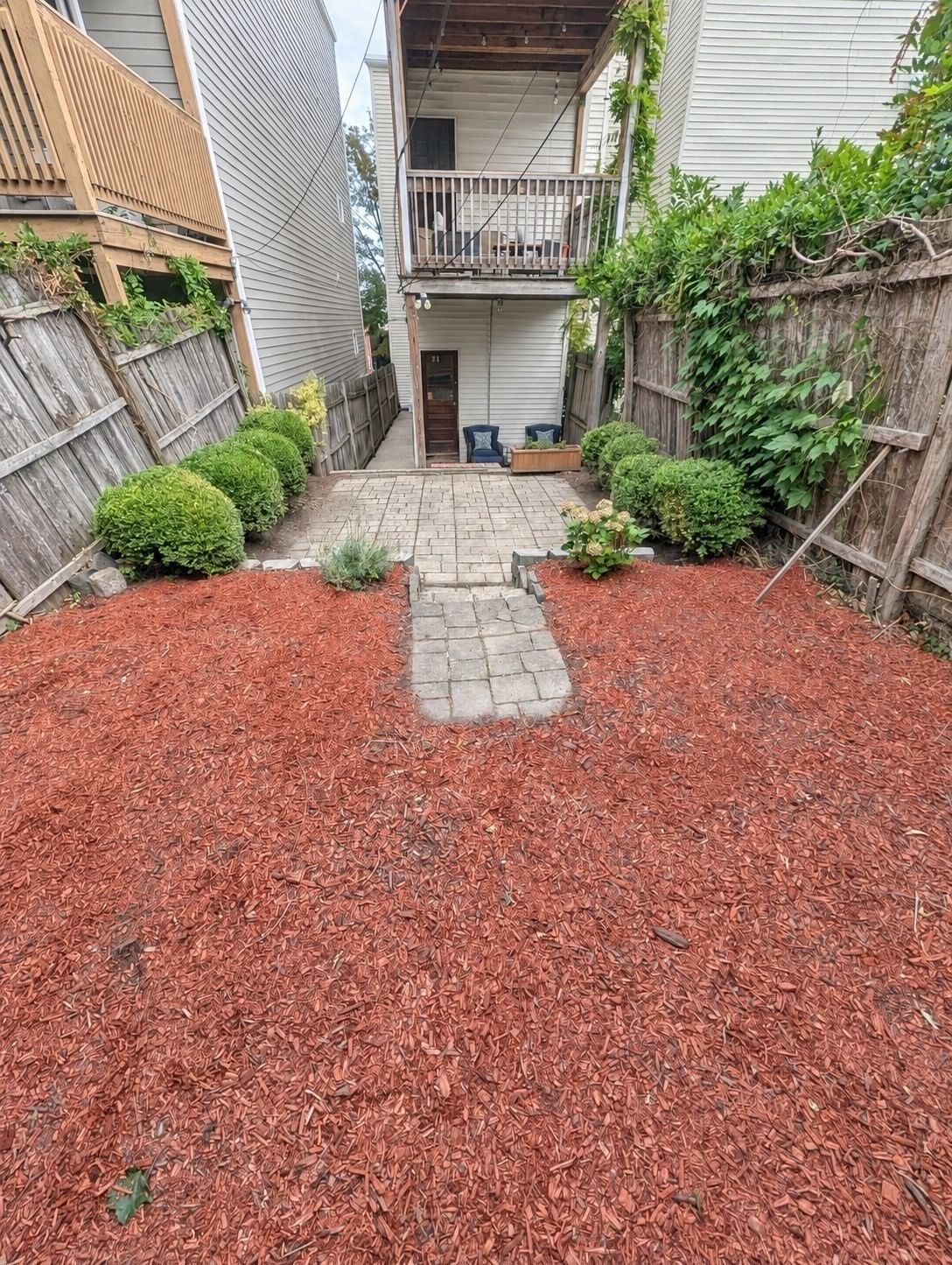 421 E 3rd St #1 Boston — Photo 26 of 27