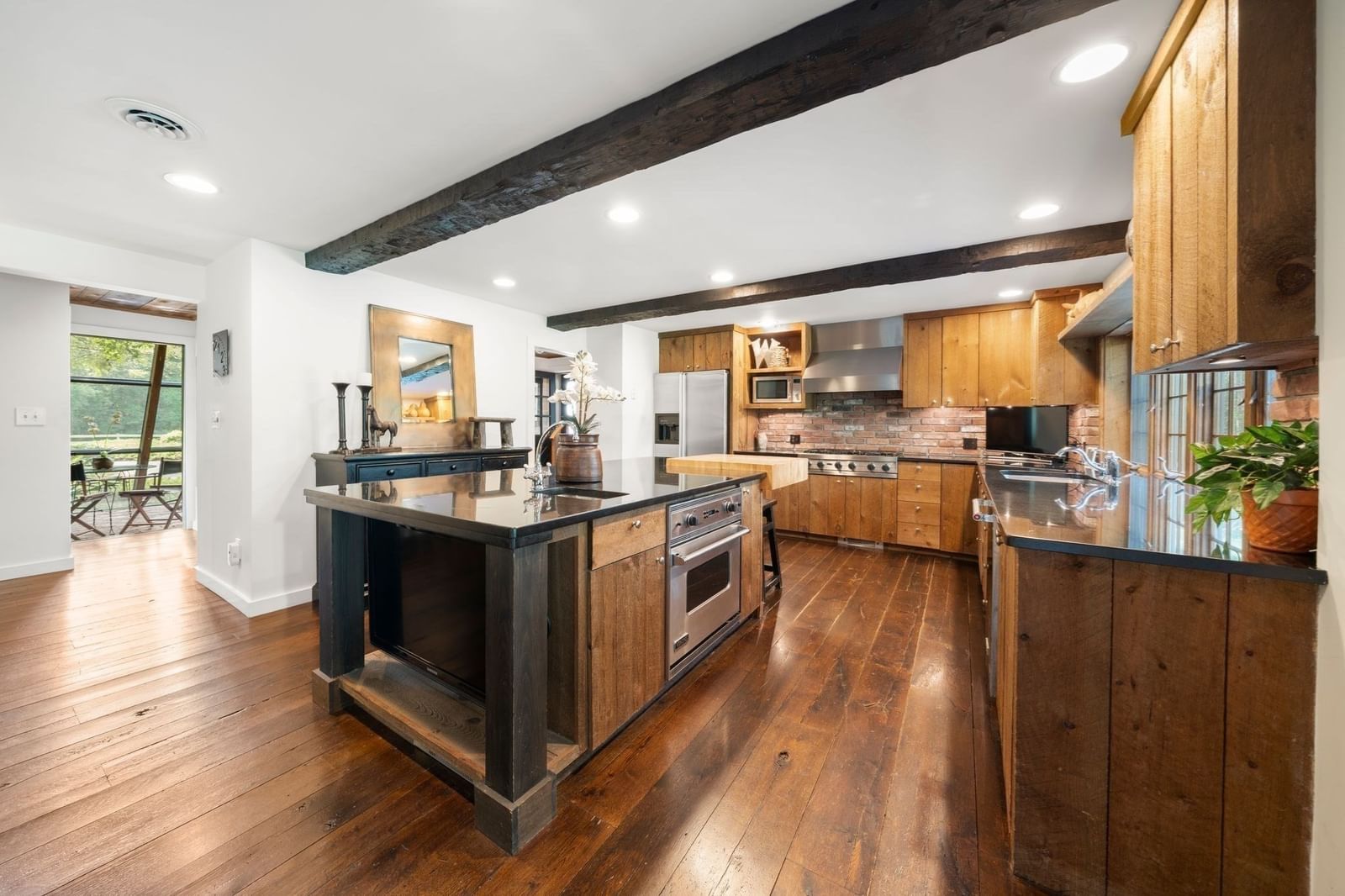 225 Mill Street Raynham — Photo 7 of 42