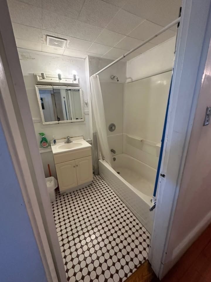 17 George St Somerville — Photo 11 of 17