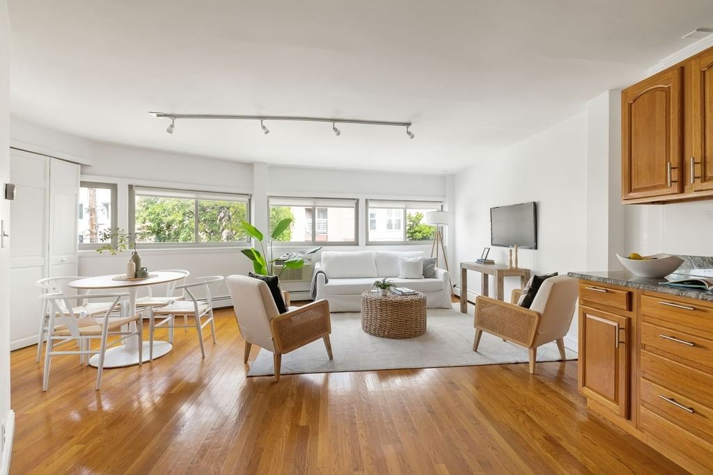 348 Franklin St #3A Cambridge — Photo 4 of 22