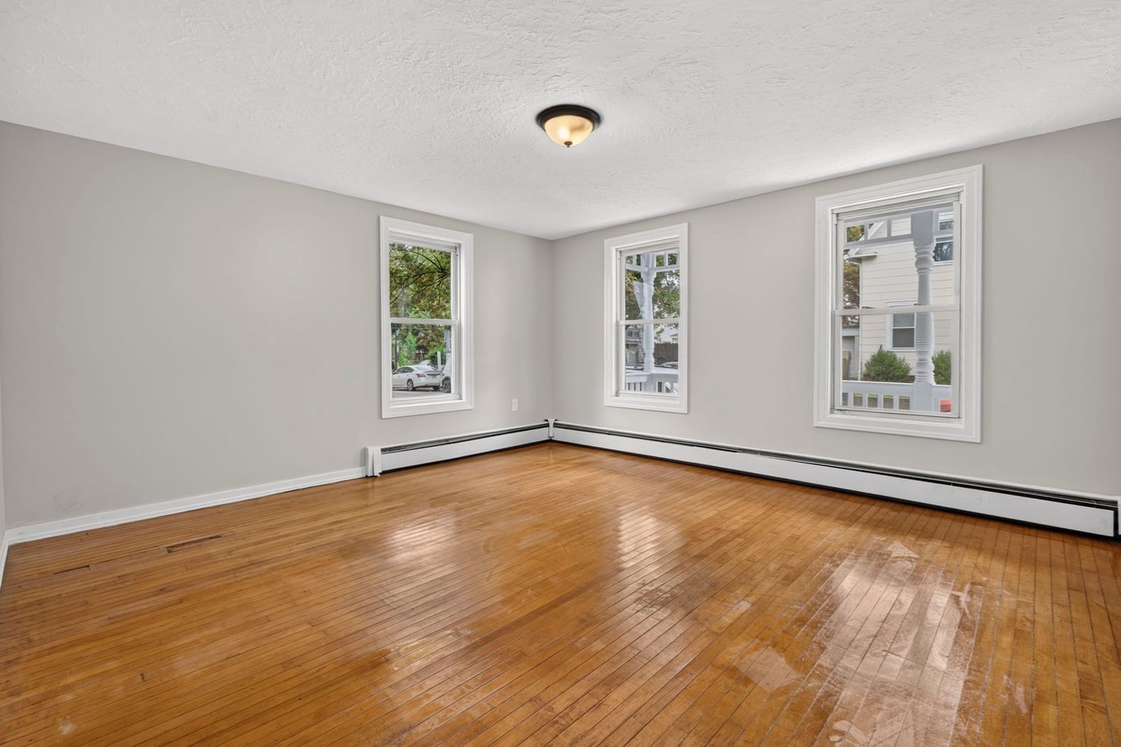 7 Concord St Fitchburg — Photo 4 of 21