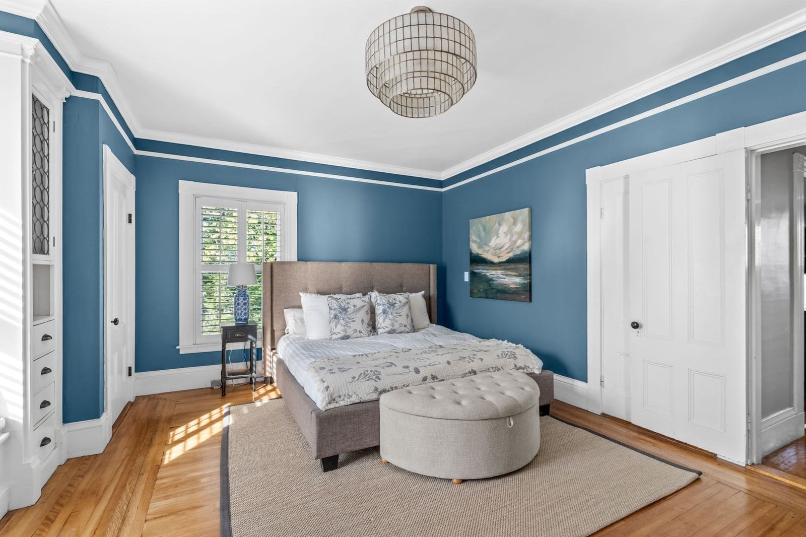 186 Temple St Boston — Photo 15 of 42