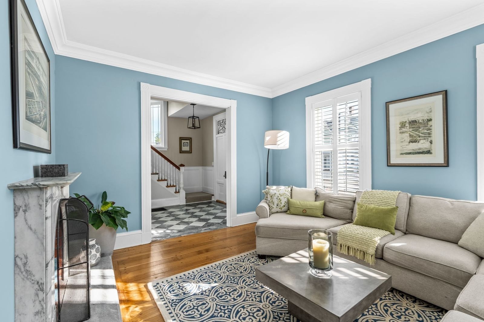 186 Temple St Boston — Photo 9 of 42