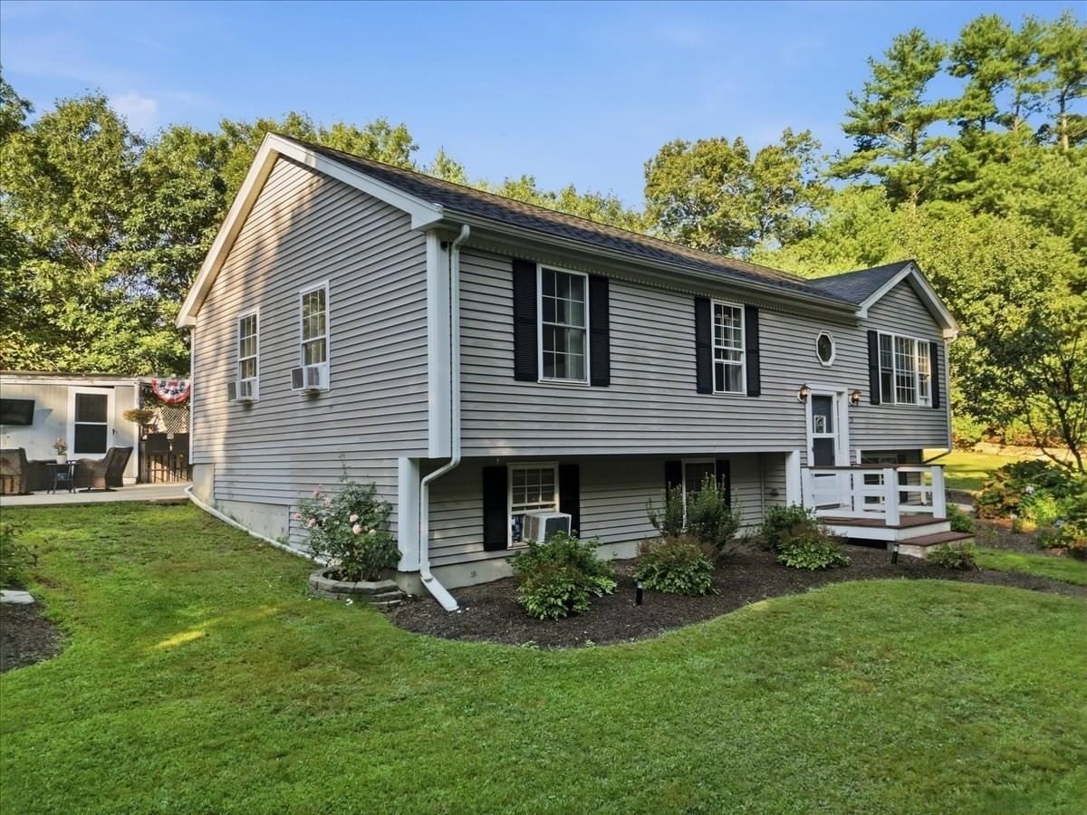 15 Old Center St Middleboro — Photo 41 of 42