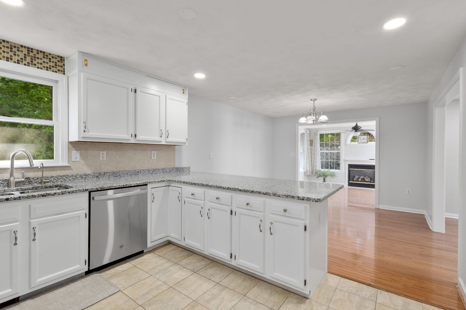 20 Hatikva Way Chelmsford — Photo 10 of 36