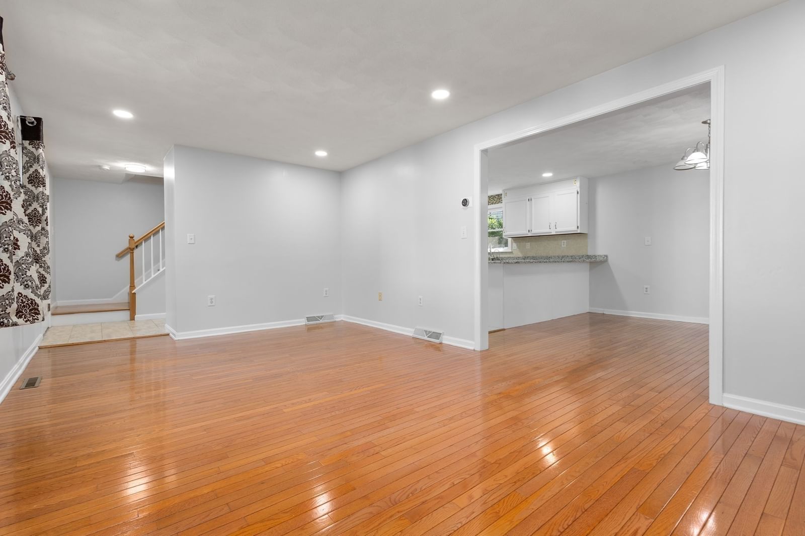 20 Hatikva Way Chelmsford — Photo 5 of 36