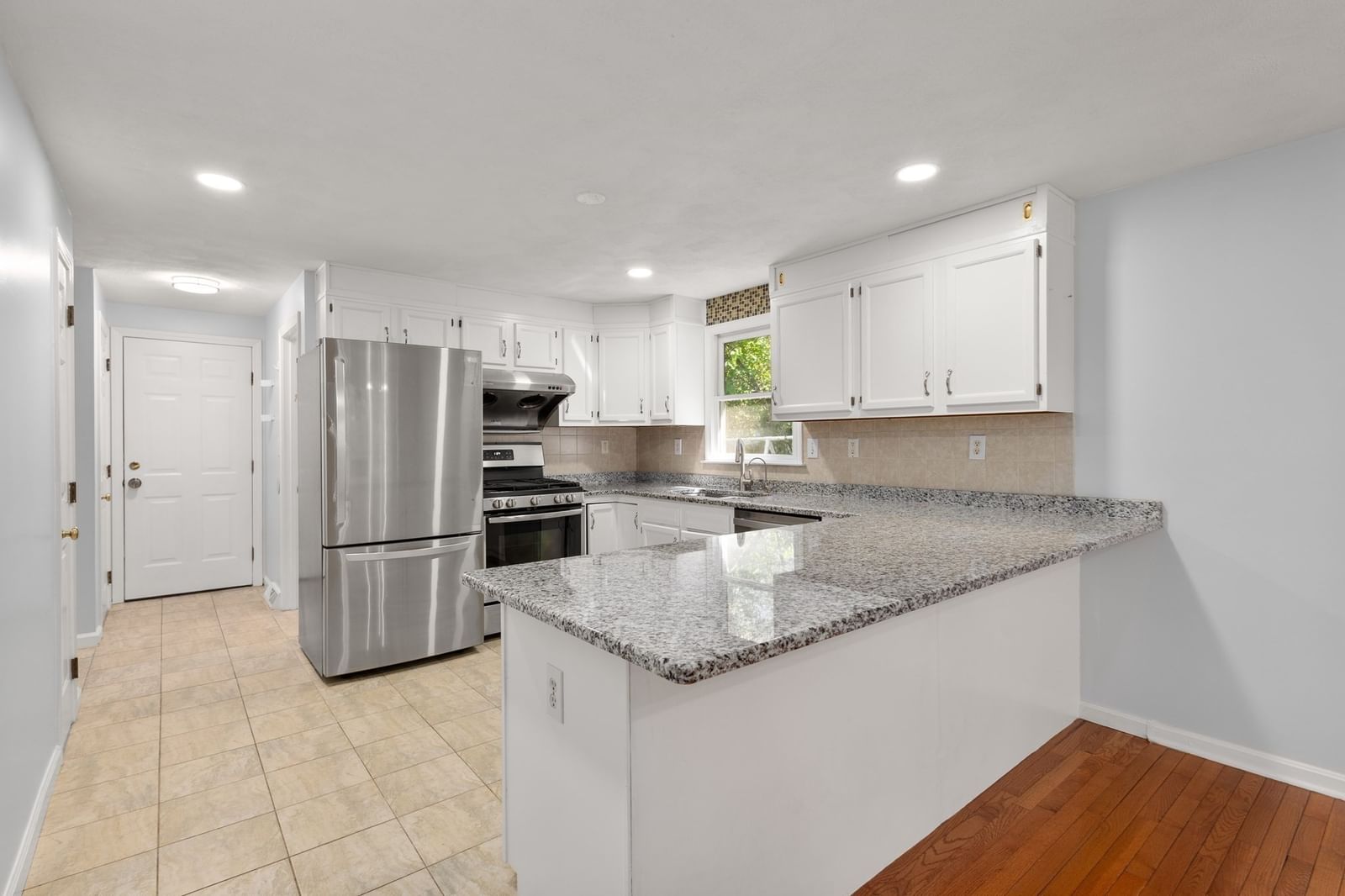 20 Hatikva Way Chelmsford — Photo 9 of 36