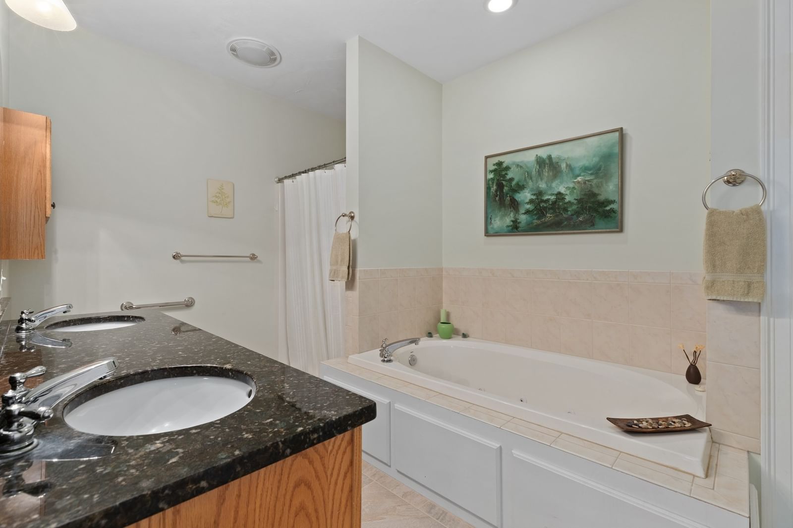 1 Pine Ridge Dr #2 Medway — Photo 17 of 33