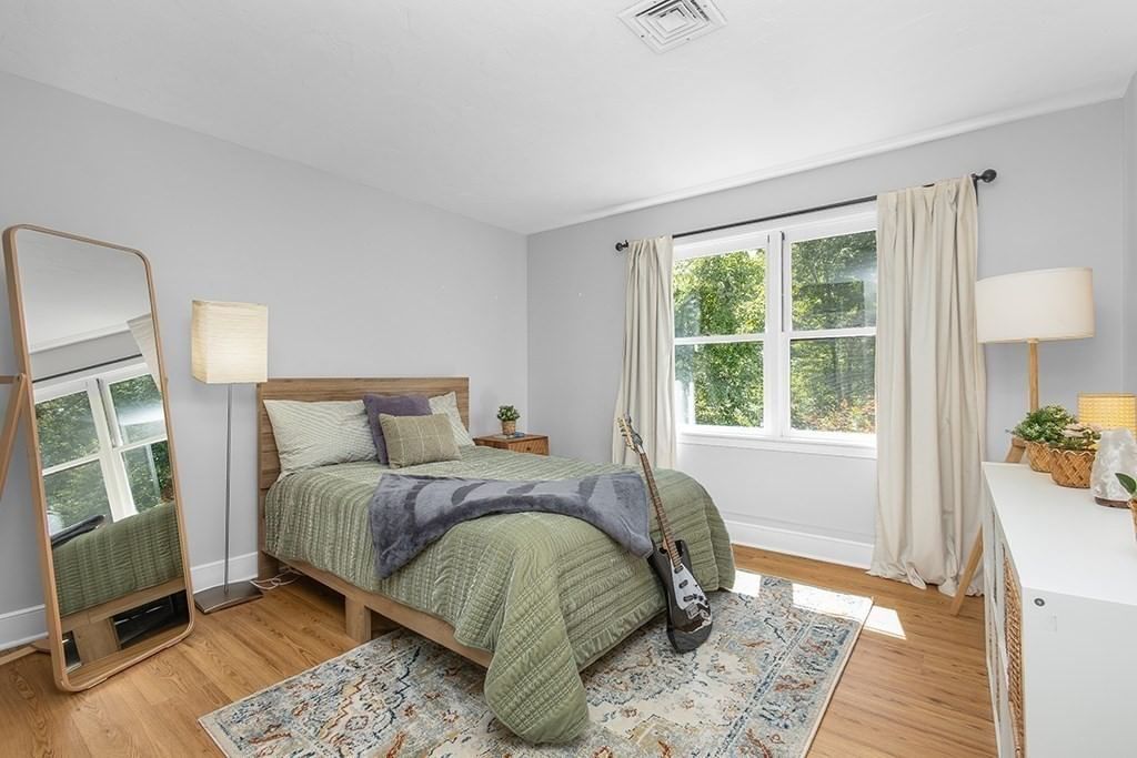 7 Pond St Hopkinton — Photo 33 of 42