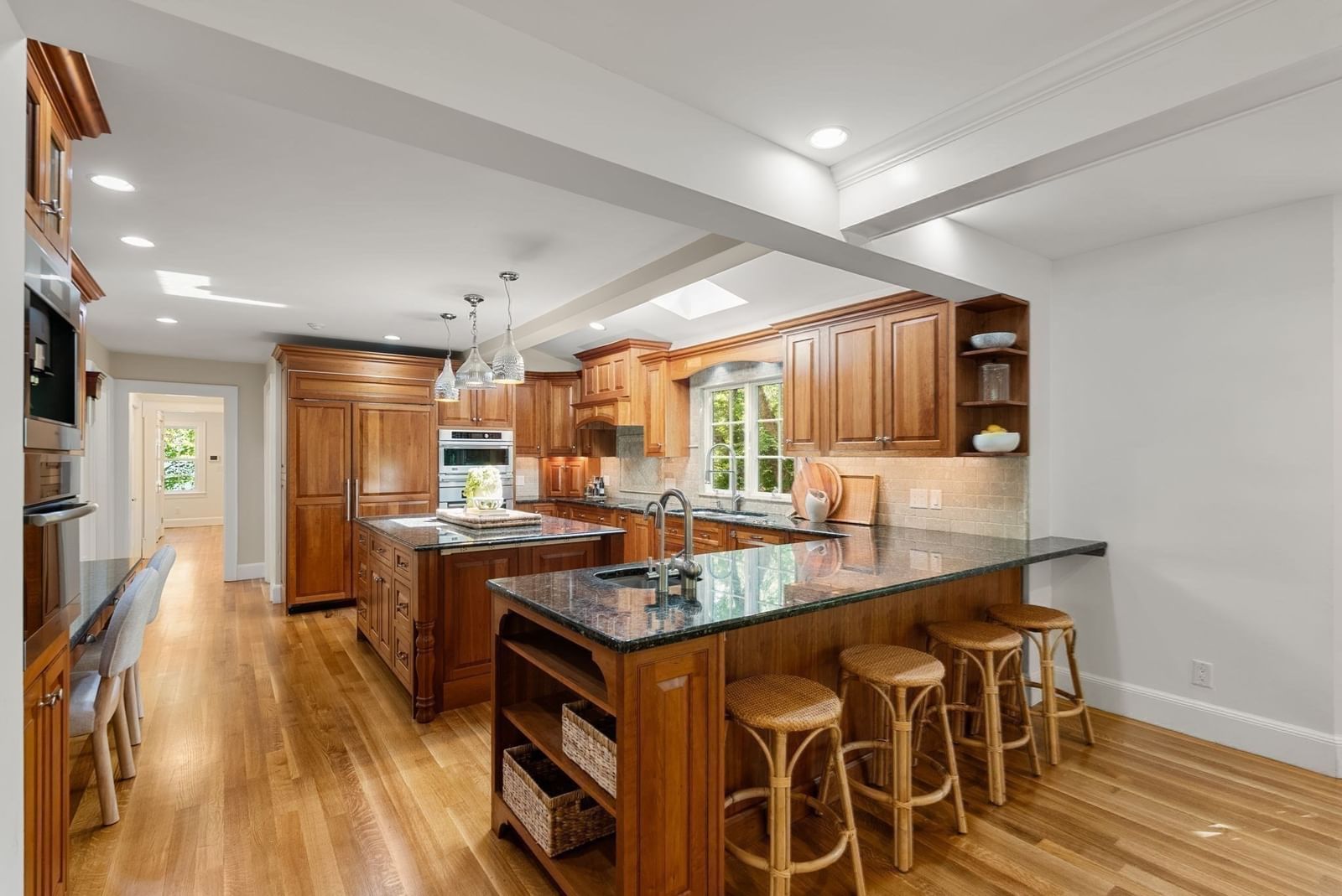 1 Kenilworth Circle Wellesley — Photo 10 of 36