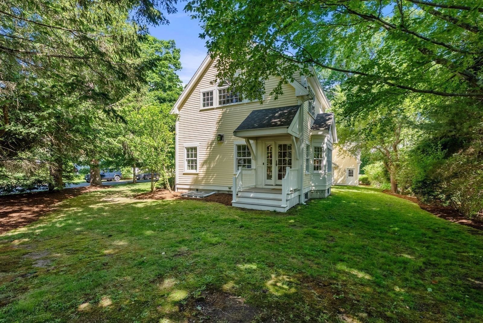 1 Kenilworth Circle Wellesley — Photo 35 of 36