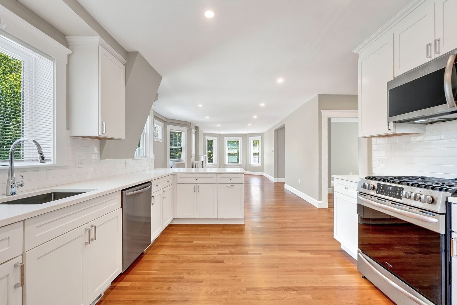 49 Hall Ave Watertown — Photo 11 of 27