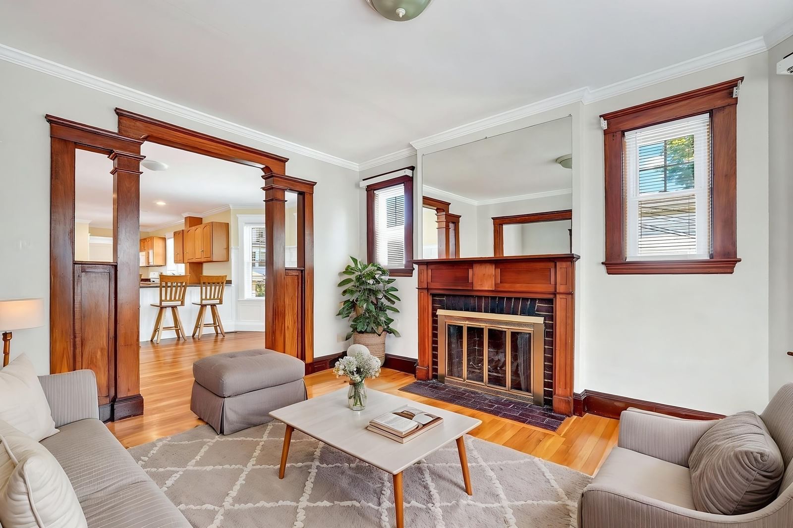 49 Hall Ave Watertown — Photo 4 of 27