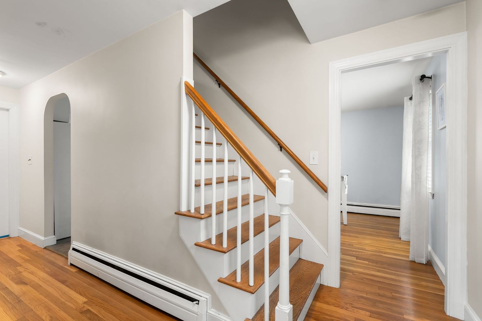 27 Mount Pleasant Ave Holbrook — Photo 14 of 31