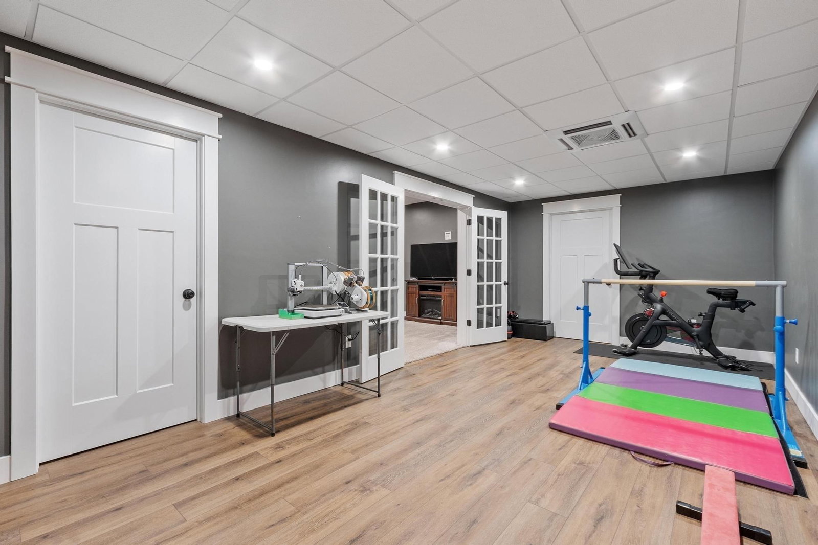 837 New West Townsend Rd Fitchburg — Photo 32 of 42