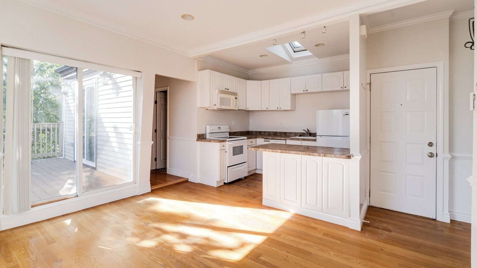 47 Moseley St #3 Boston — Photo 2 of 19