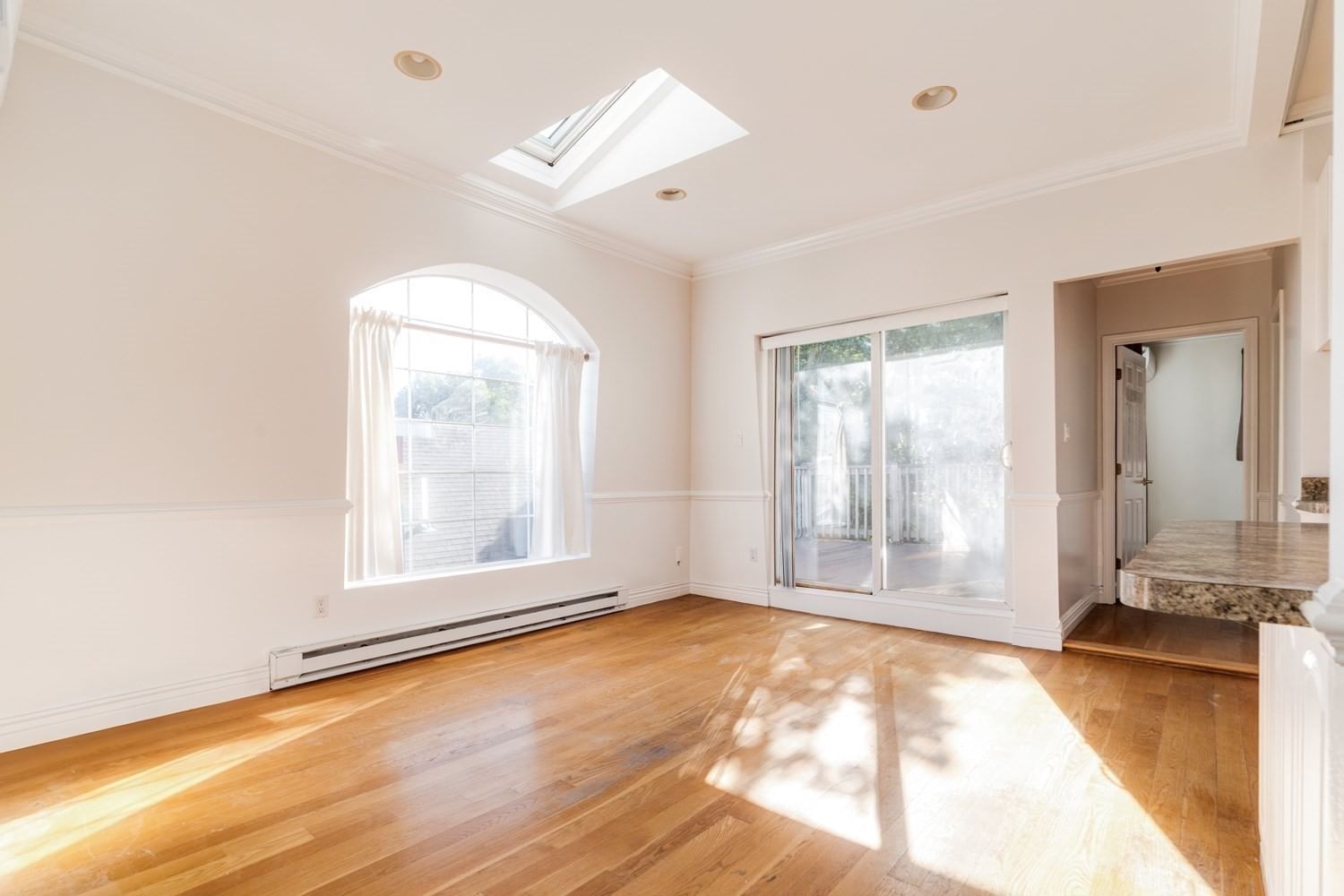 47 Moseley St #3 Boston — Photo 4 of 19