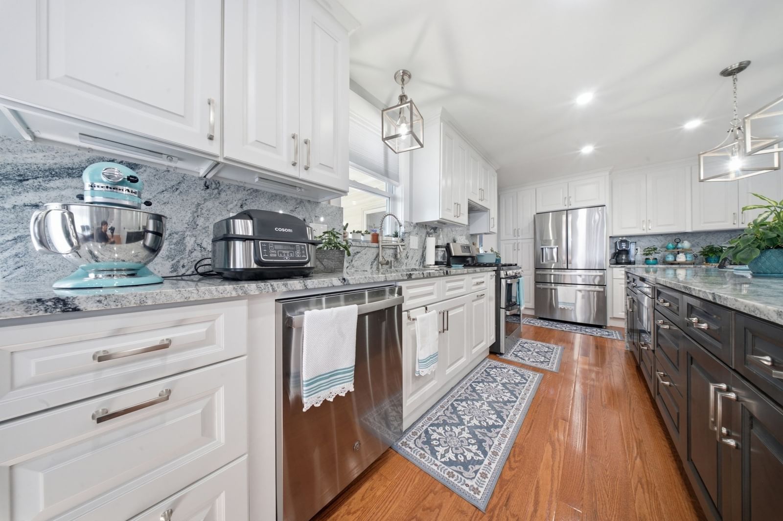 26 Acacia St Gloucester — Photo 4 of 41
