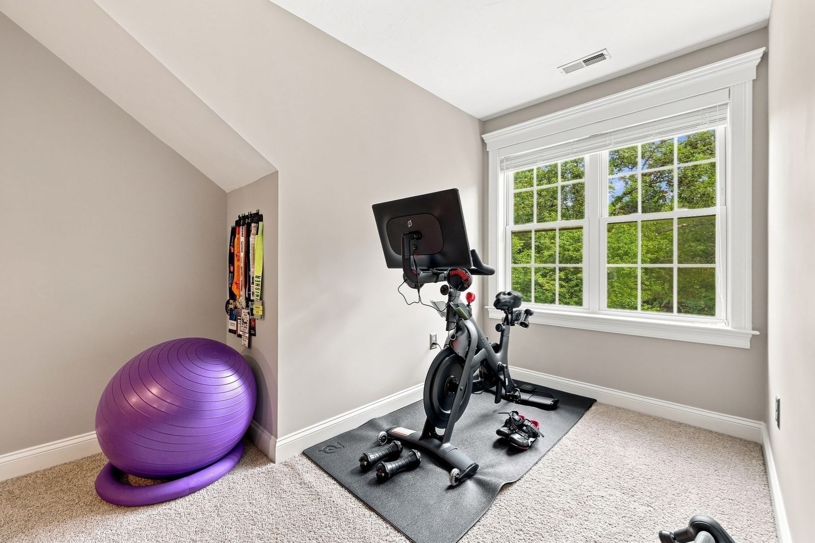 7 Stephen Lane Drive #7 Bedford — Photo 33 of 42