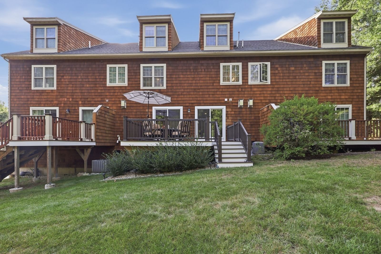 7 Stephen Lane Drive #7 Bedford — Photo 40 of 42