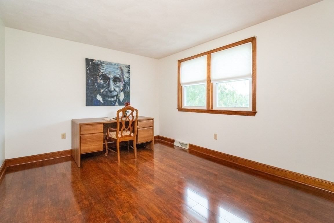 2 Mccarthy Dr Burlington — Photo 25 of 42