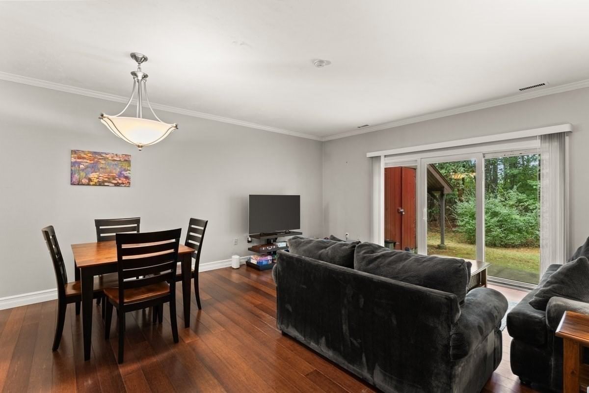 20 Highwood Dr #20 Franklin — Photo 10 of 22
