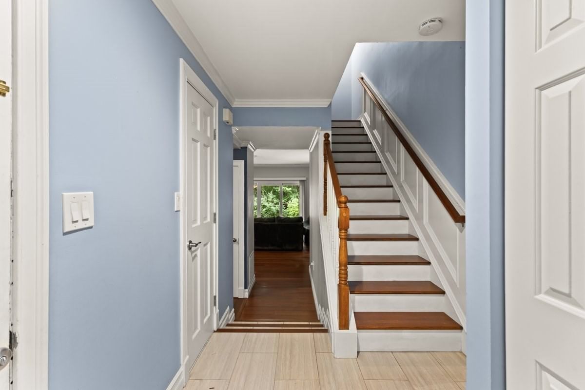 20 Highwood Dr #20 Franklin — Photo 3 of 22