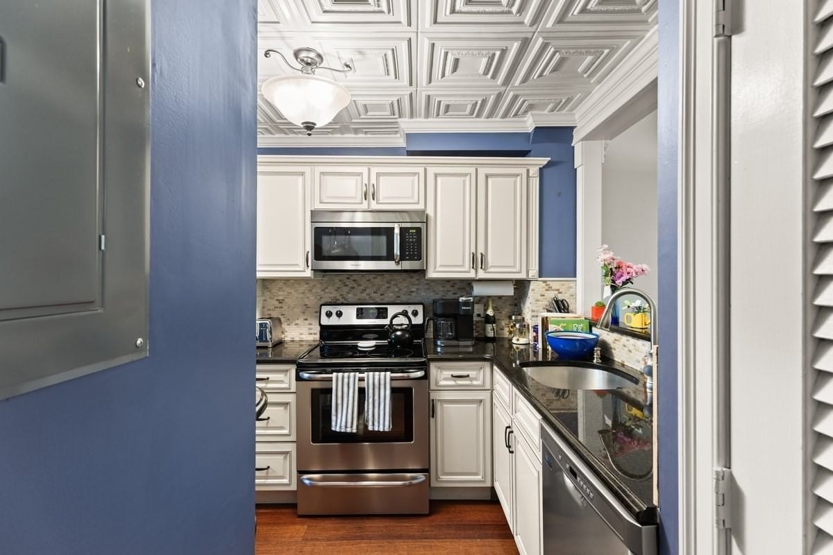 20 Highwood Dr #20 Franklin — Photo 4 of 22