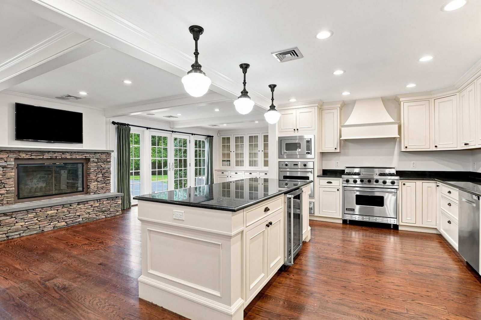 25 Grandview Road Chelmsford — Photo 5 of 41
