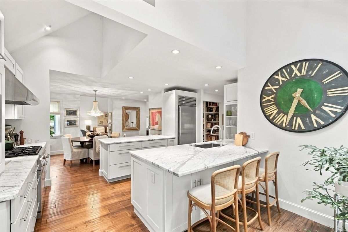 100 Pond St #34 Cohasset — Photo 11 of 37