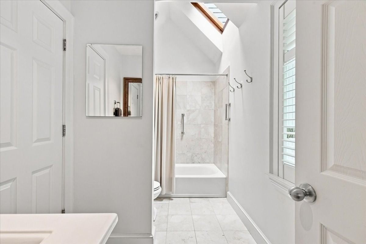 100 Pond St #34 Cohasset — Photo 17 of 37