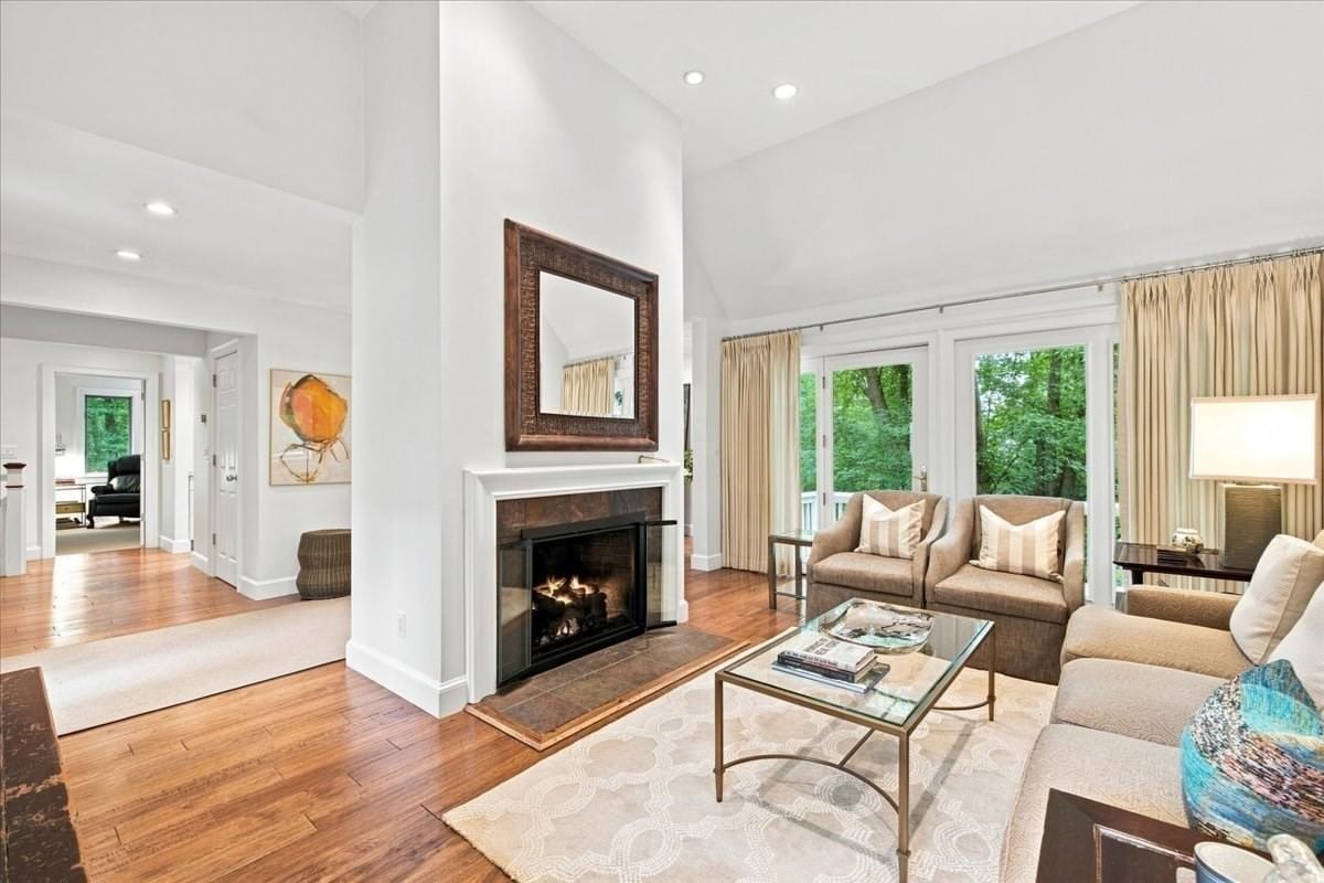 100 Pond St #34 Cohasset — Photo 4 of 37