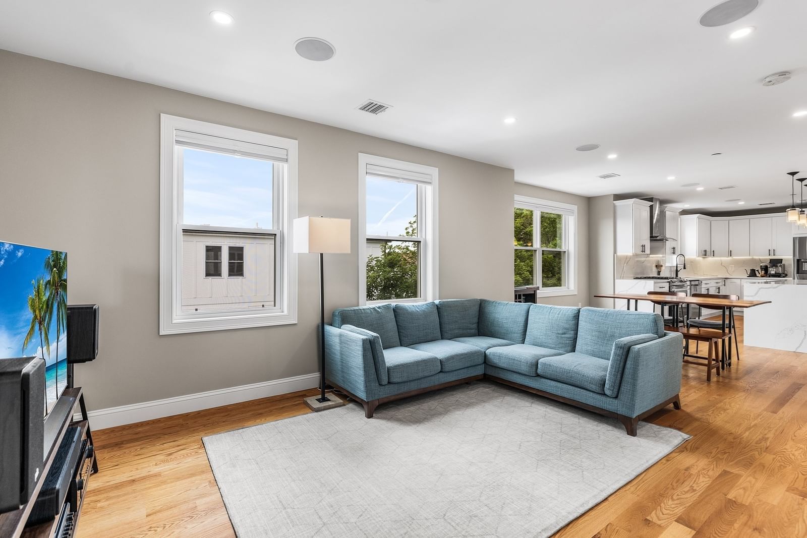 170 Bradford St #3 Everett — Photo 9 of 33