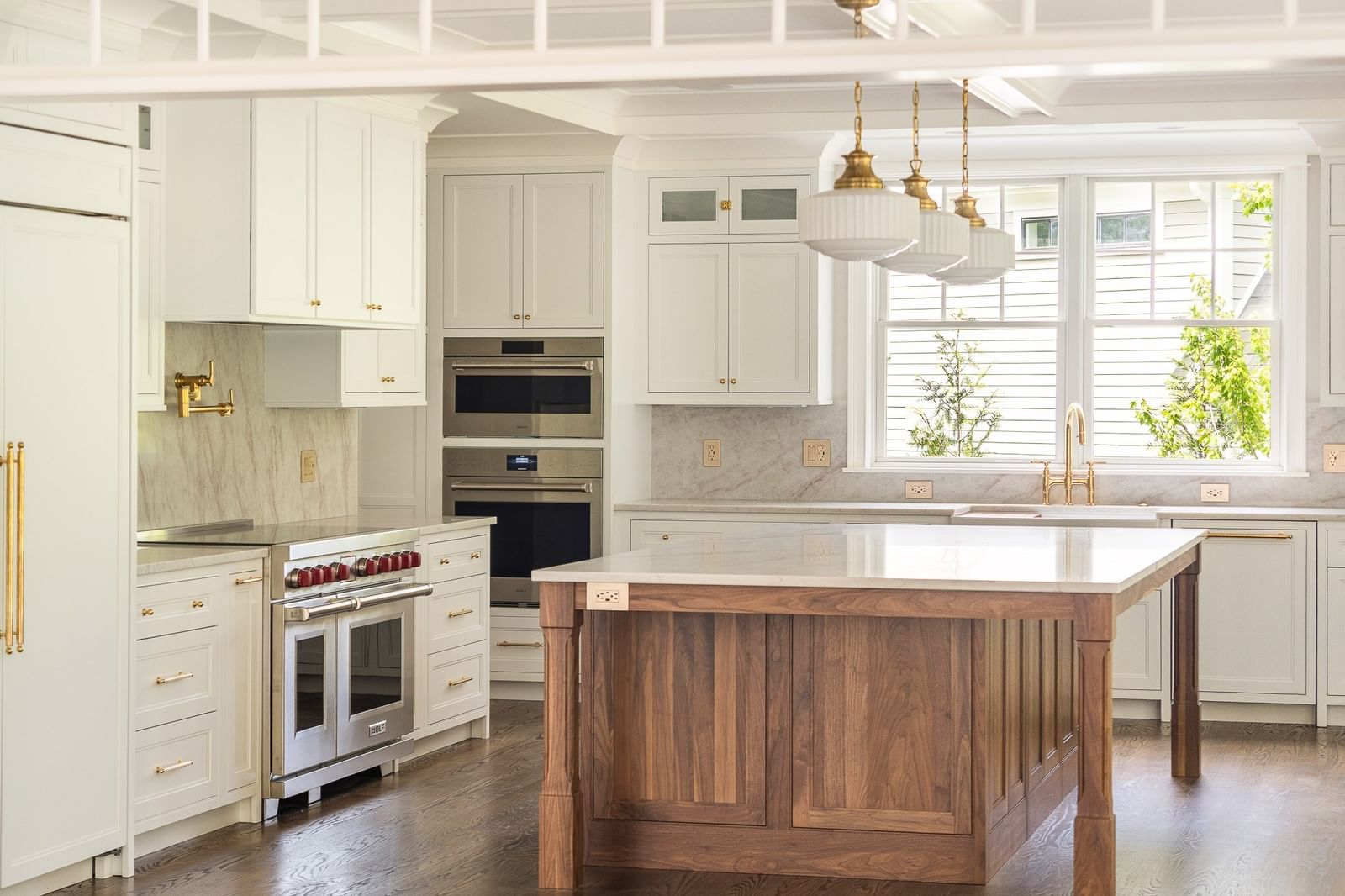 40 Radcliffe Road, Wellesley, MA 02482 photo 2