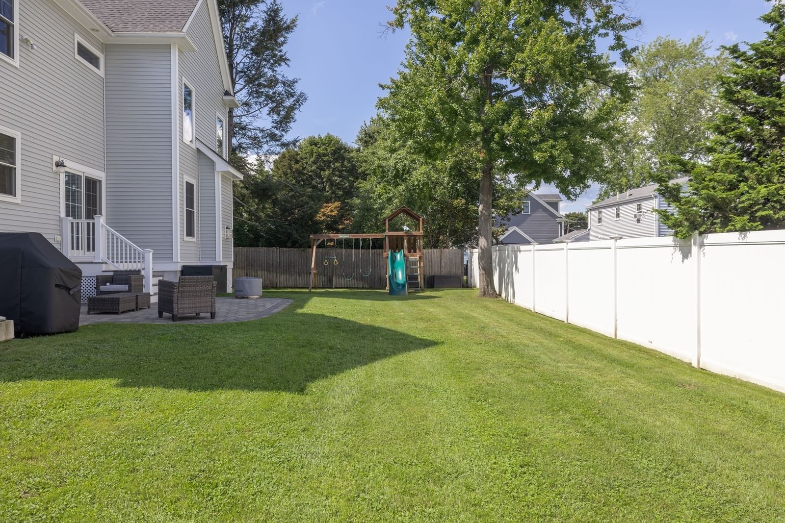 7 Hudson St Natick — Photo 30 of 37