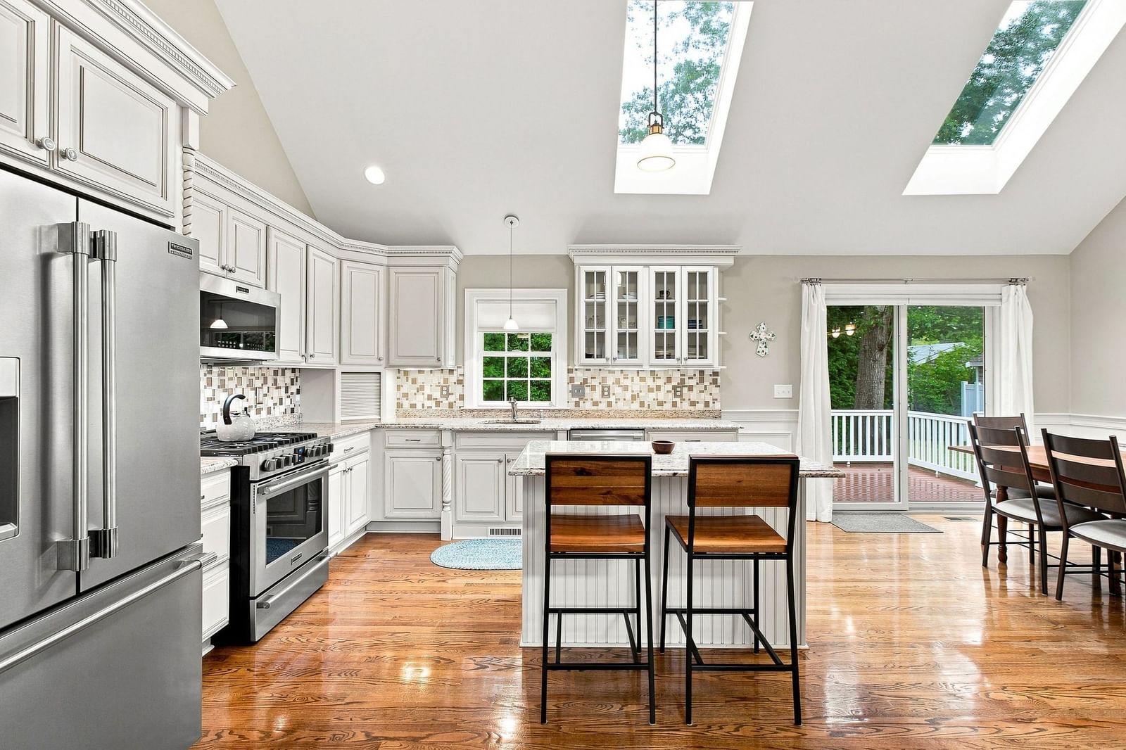 40 Settlers Ln Barnstable — Photo 16 of 41