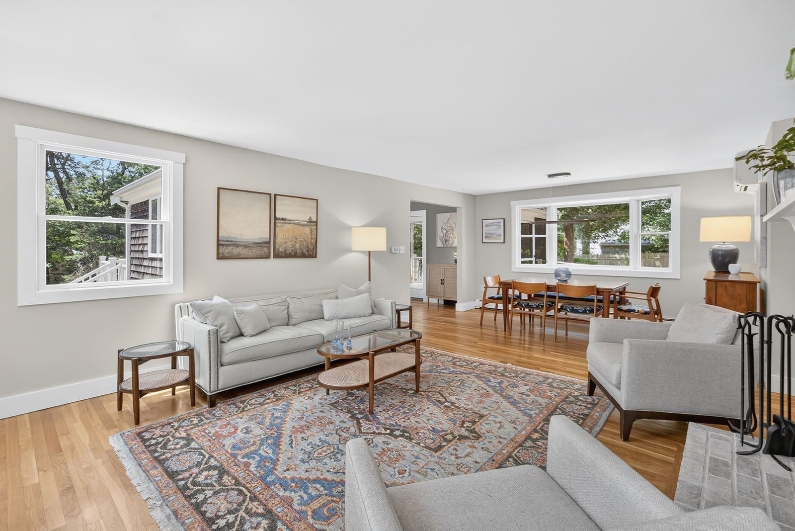 44 Squirrel Eastham — Photo 1 of 41