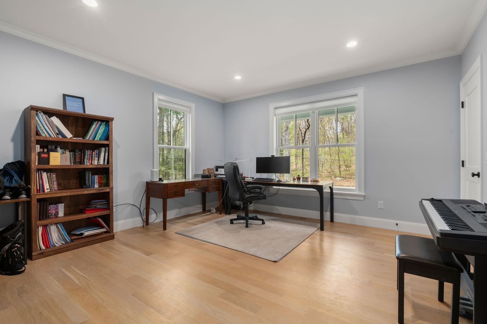 55 Oakdale Ave Weston — Photo 12 of 42