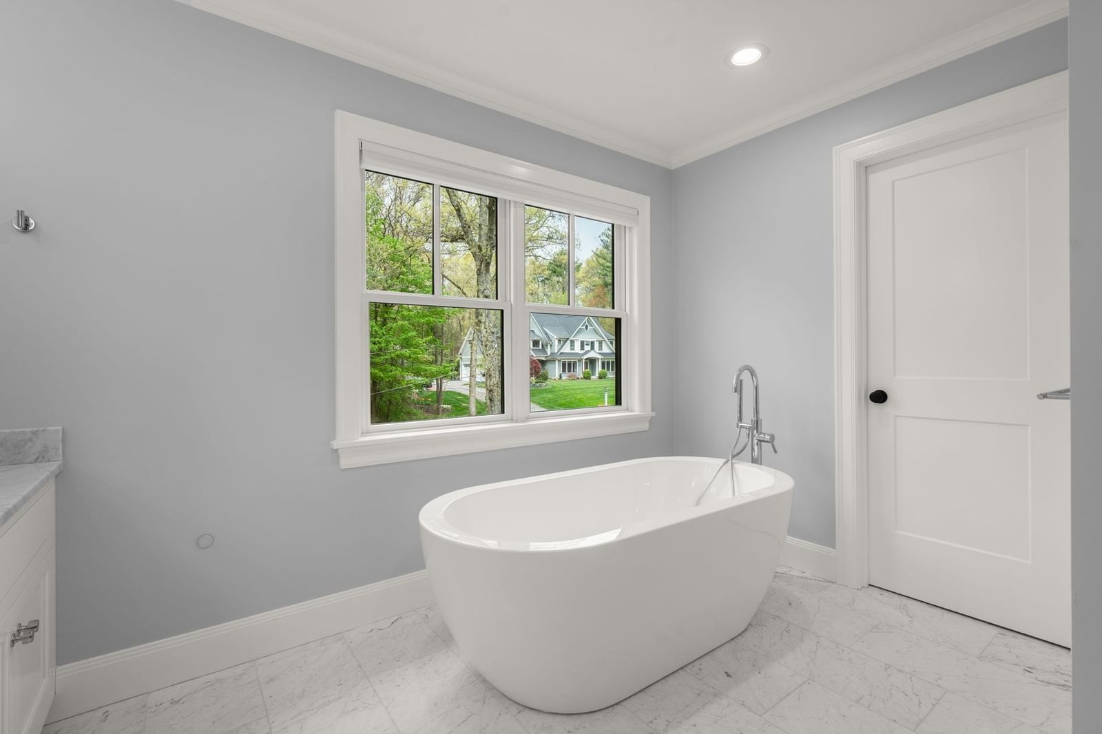 55 Oakdale Ave Weston — Photo 20 of 42